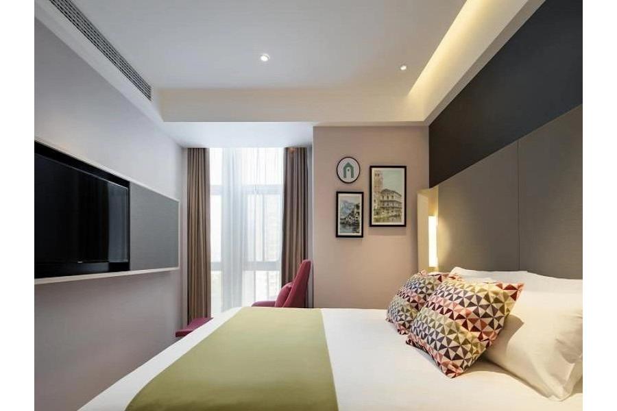 Campanile Hotel Wuhan Zhongnan Road Metro Station Exterior foto
